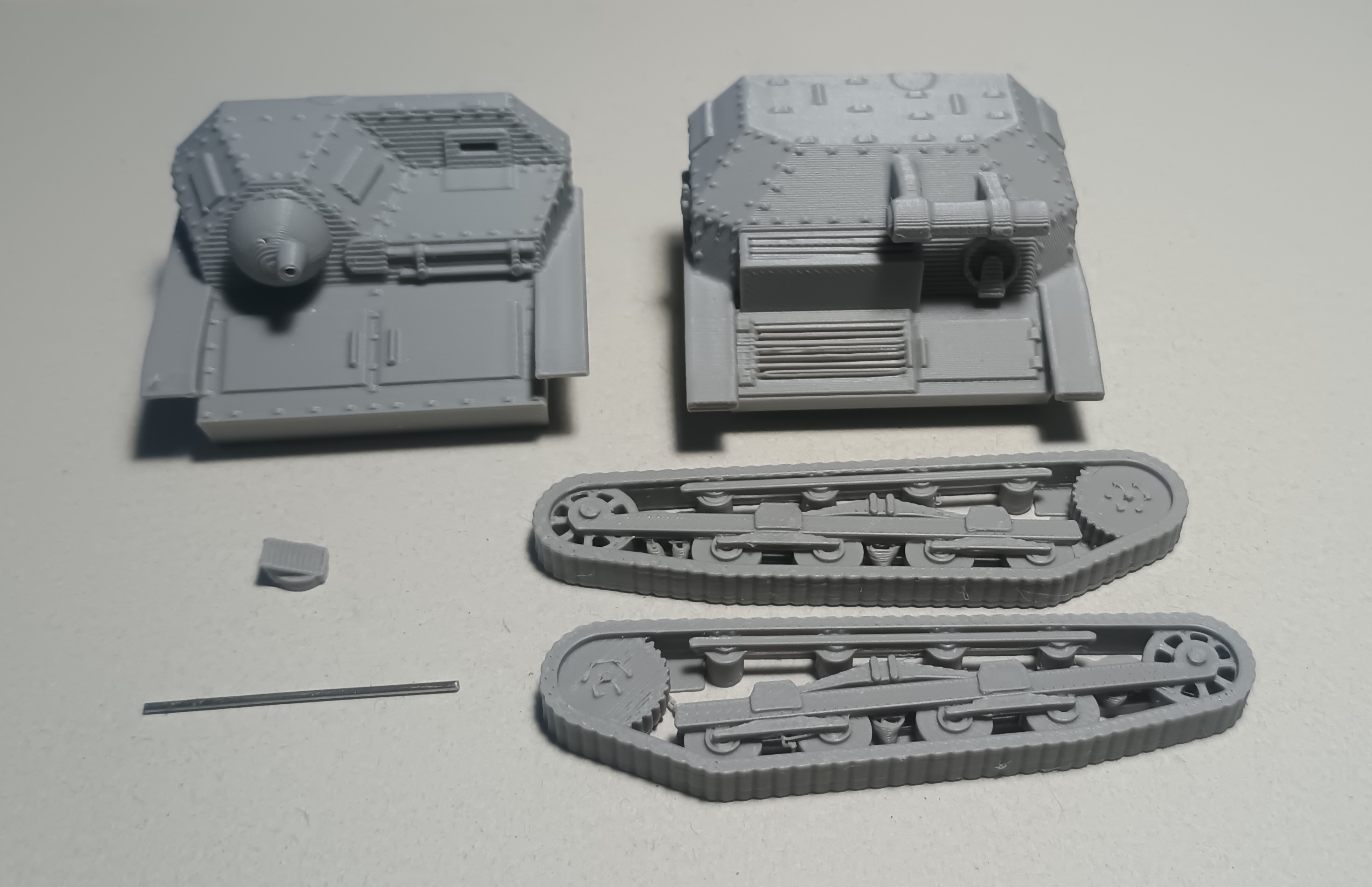 Tankietka TKS z nkm. 20mm 1:35