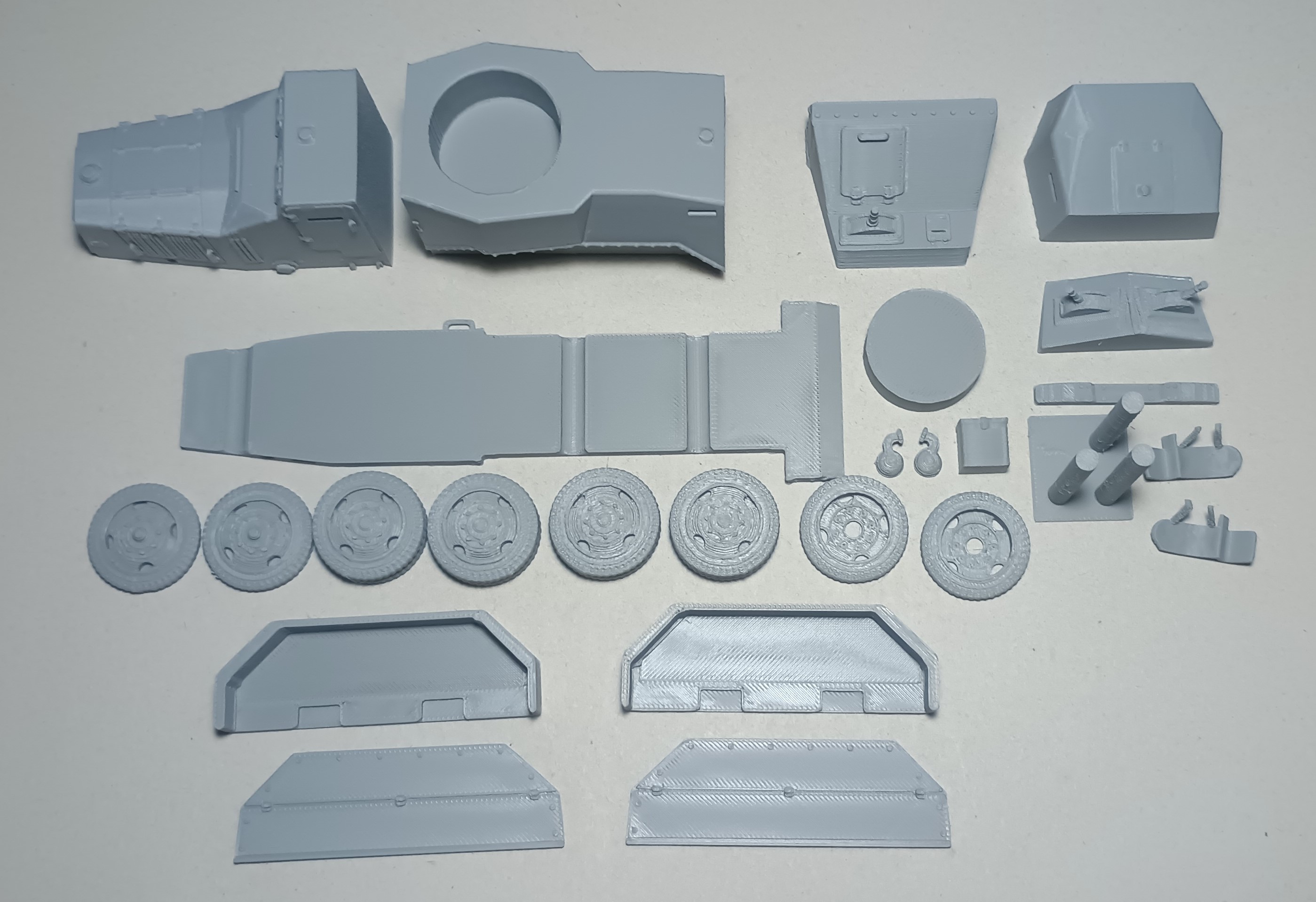 Samochód pancerny Fiat 611A 1:35