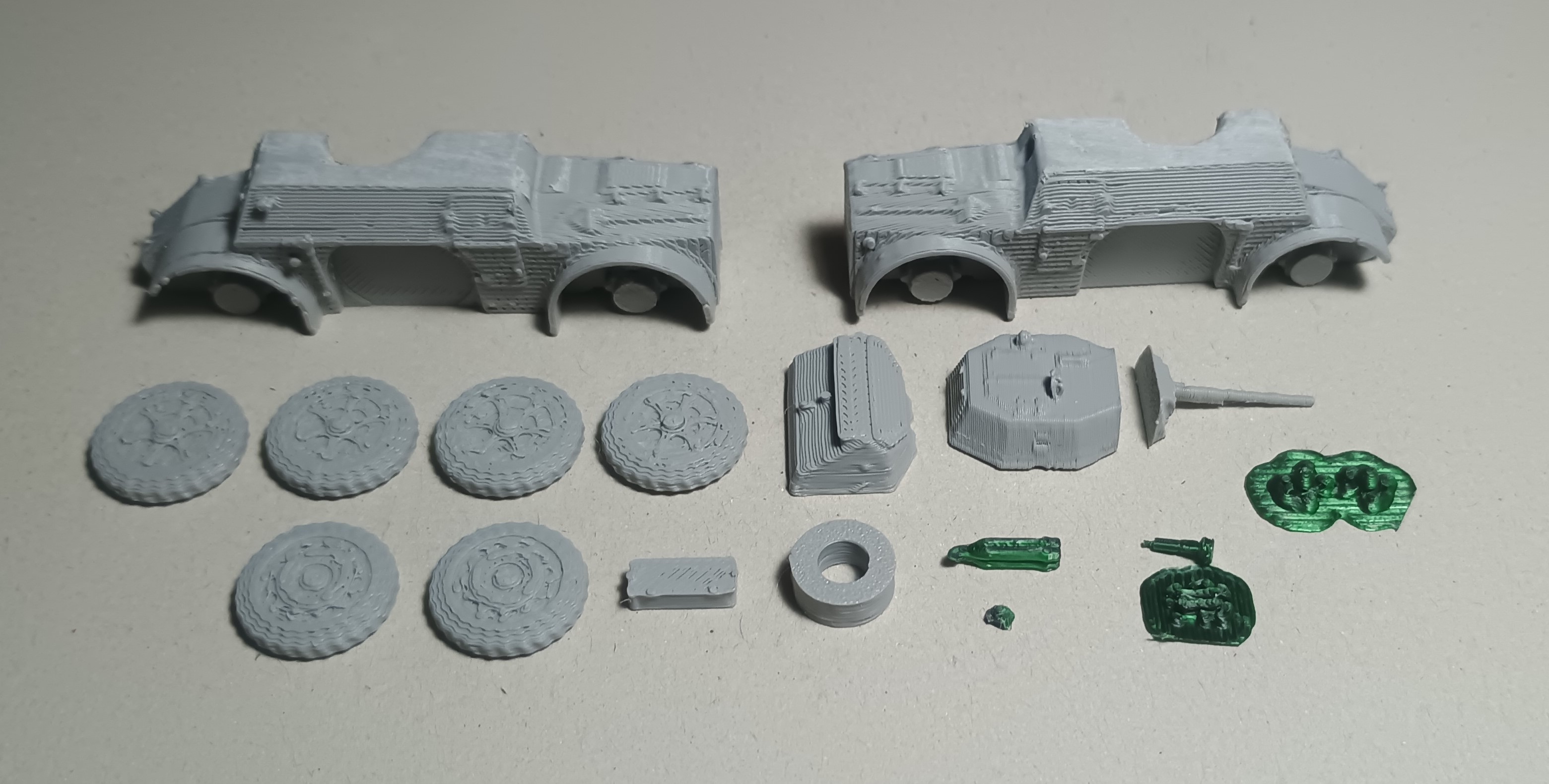 Samochód pancerny Autoblindo 43 (AB 43) 1:72