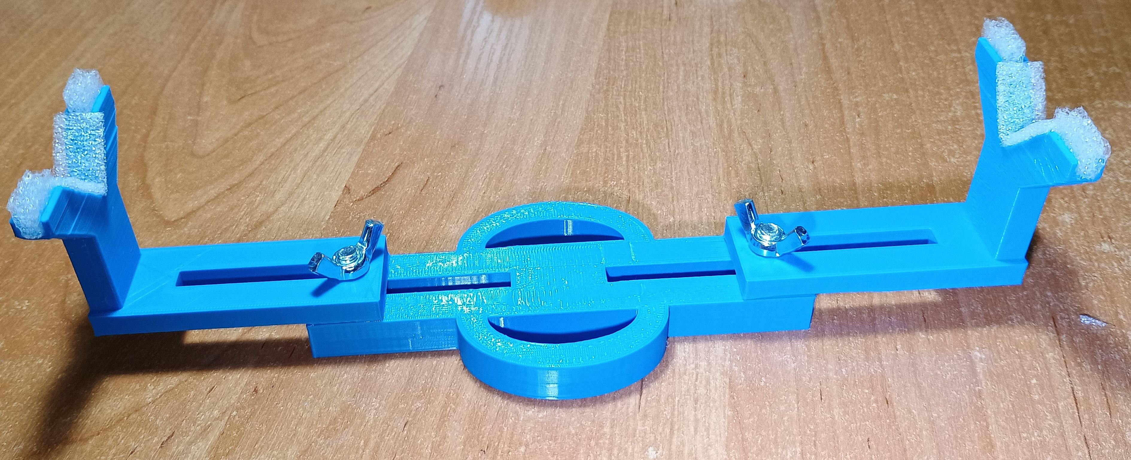Stojak roboczy do modeli okrętów