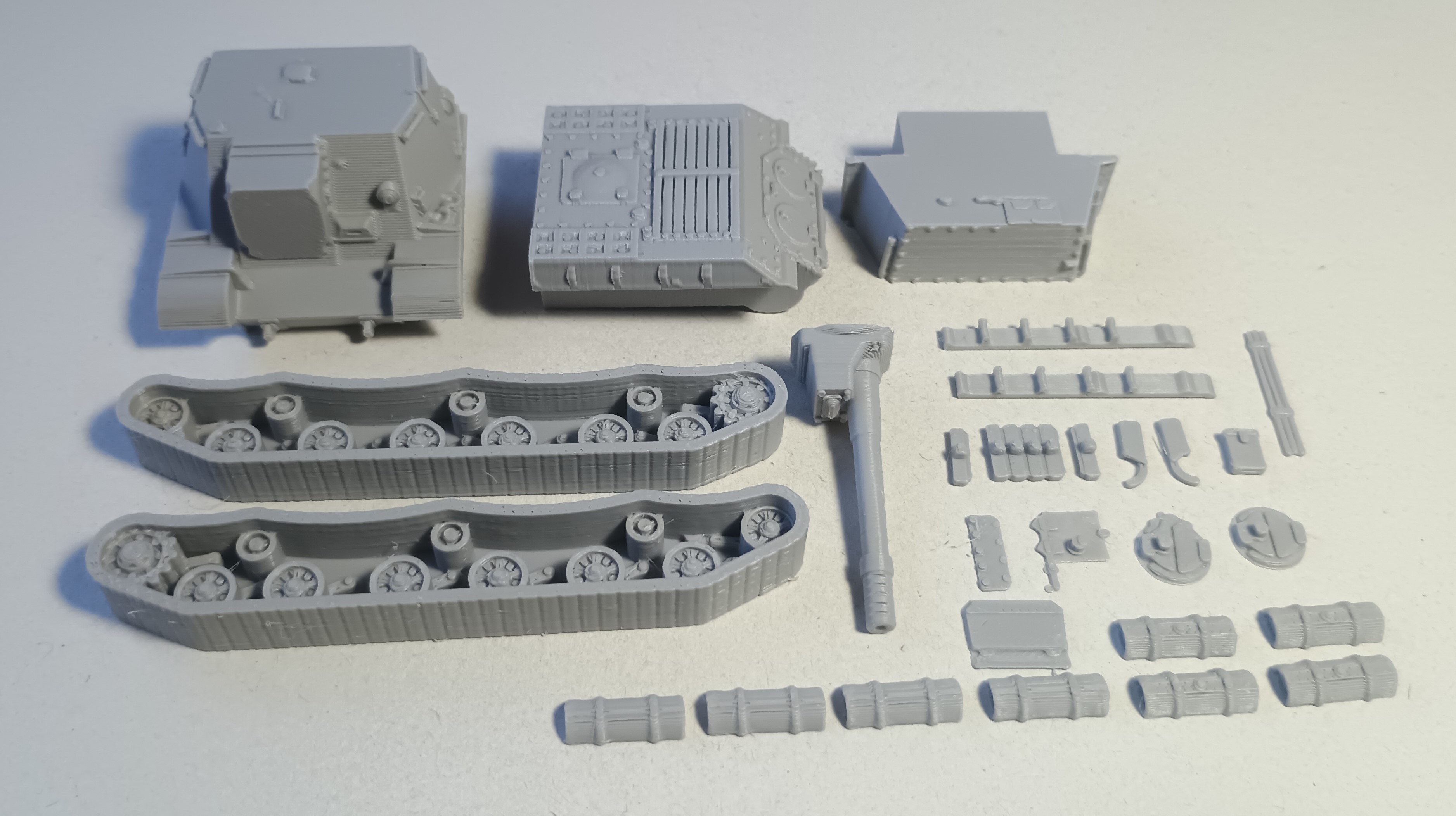 Działo samobieżne ISU-152 1:72