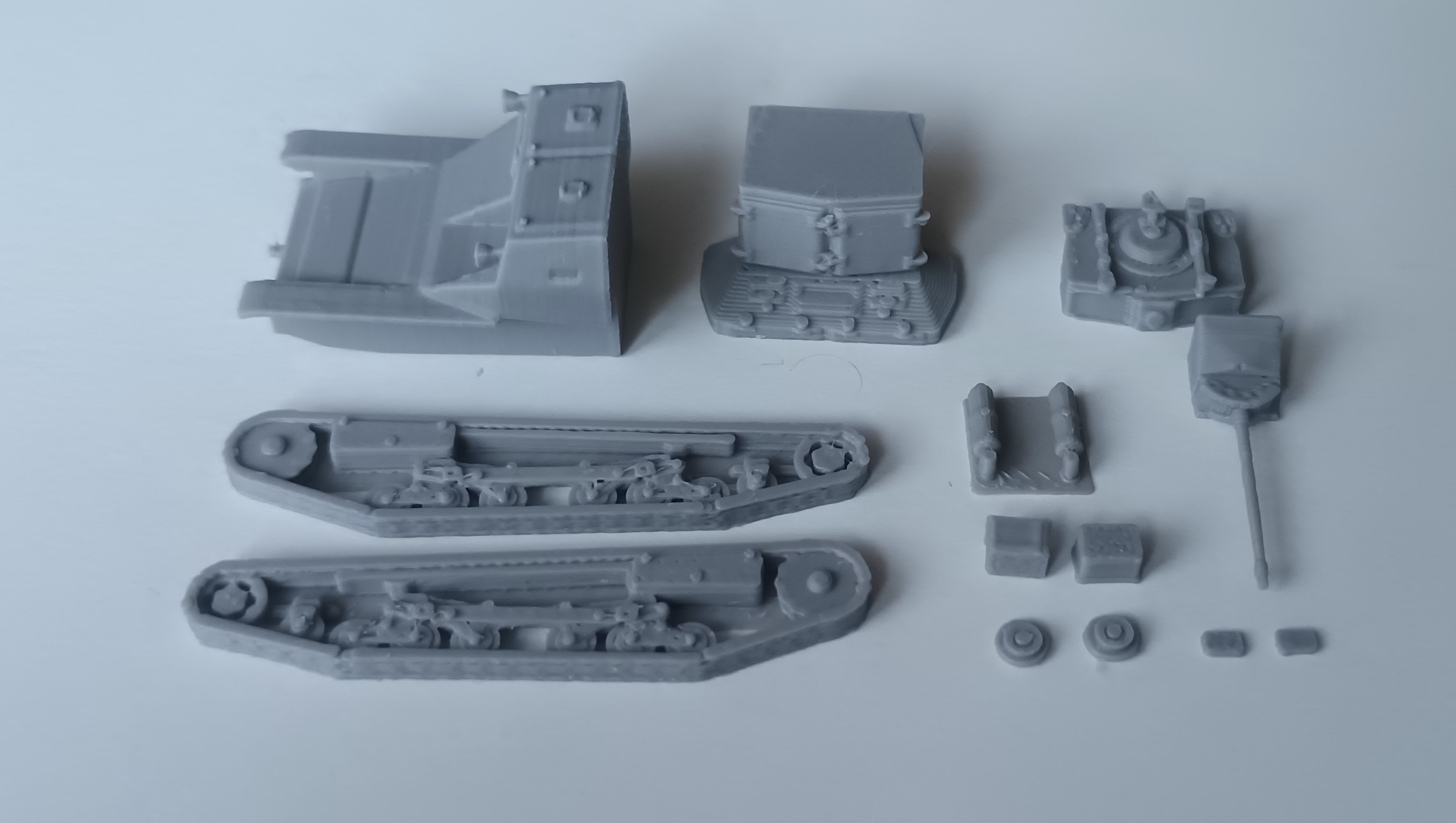 Tankietka L3/33 CC (CV-33CC) 1:72